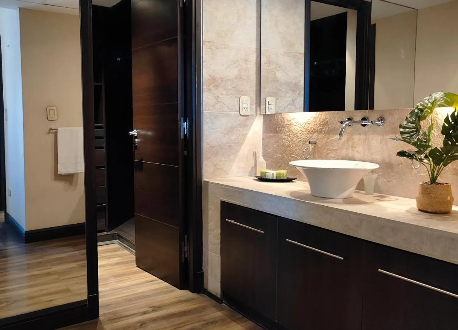 Apartment Vive Experiencia Gran Chateau En La Mejor Ubicacion De Mendoza